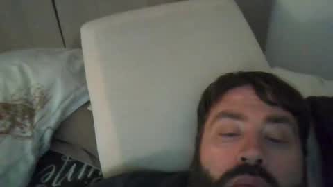 Snapshot of uncutman04 chatting on December 23, 8:01 am uncutman04 online show from December 23, 8:01 am