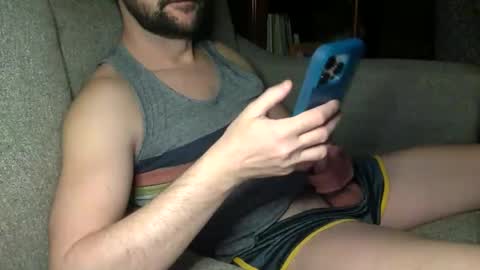 Snapshot of underwearguy230 chatting on November 10, 3:05 am underwearguy230 online show from November 10, 3:05 am