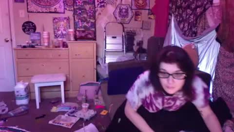 Snapshot of unemployedstripper chatting on July 28, 3:21 pm unemployedstripper online show from July 28, 3:21 pm