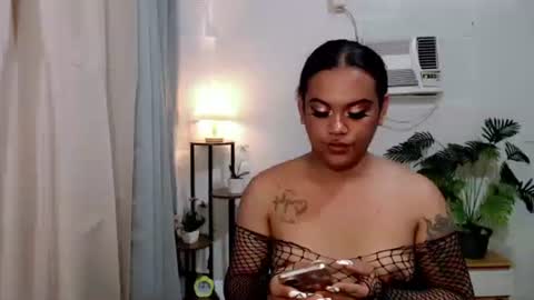 Snapshot of unforgettable_sin chatting on September 16, 5:08 am Bella Shamara Odett online show from September 16, 5:08 am