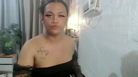 Snapshot of unforgettable_sin chatting on September 18, 9:00 am Bella Shamara Odett online show from September 18, 9:00 am