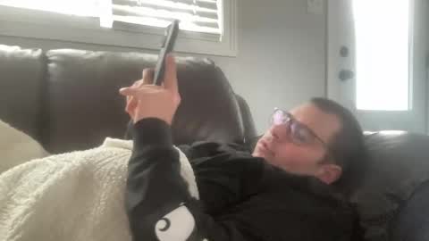 ungerisland online show from December 30, 4:40 pm