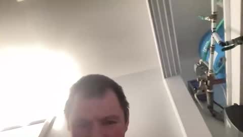 ungerisland online show from January 16, 2:41 am