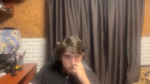 Snapshot of unholy_heat chatting on September 22, 8:22 pm Anri online show from September 22, 8:22 pm