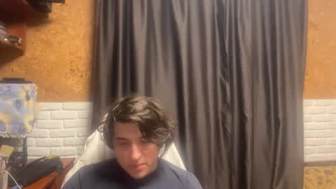 Snapshot of unholy_heat chatting on October 16, 9:27 pm Anri online show from October 16, 9:27 pm