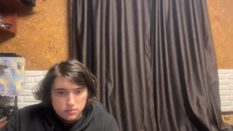 Snapshot of unholy_heat chatting on November 23, 10:42 pm Anri online show from November 23, 10:42 pm