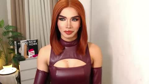 Miss Andrea online show from November 12, 6:30 pm