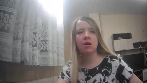 UniverseEmily online show from October 27, 5:00 am
