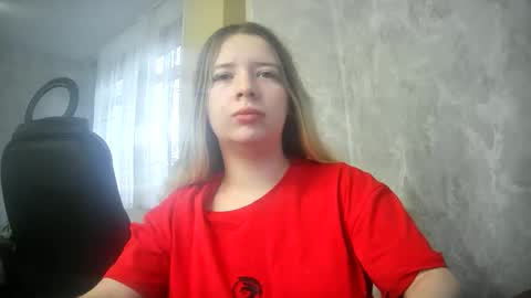 Snapshot of universeemily chatting on November 4, 7:51 am UniverseEmily online show from November 4, 7:51 am