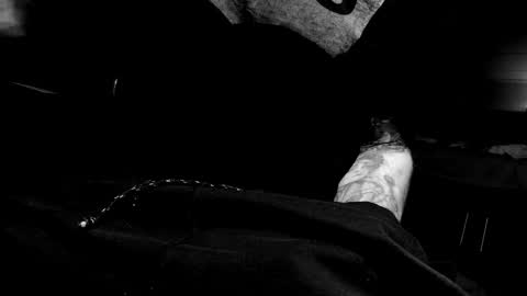 unlitimnaughty_ online show from January 20, 9:35 am