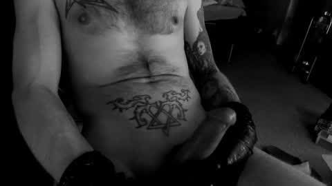 unlitimnaughty_ online show from January 24, 10:51 pm