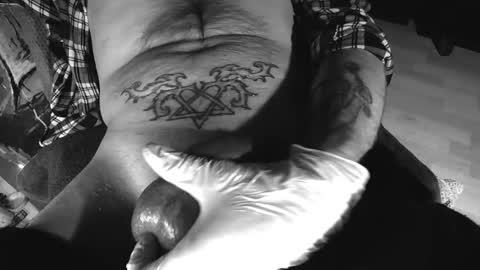 unlitimnaughty_ online show from October 4, 7:06 am