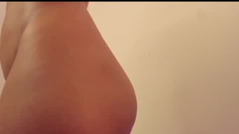 new INSTA   online show from December 30, 3:25 am