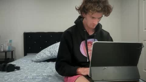 Snapshot of unverifiedbwc chatting on November 23, 10:53 pm Stepbro online show from November 23, 10:53 pm