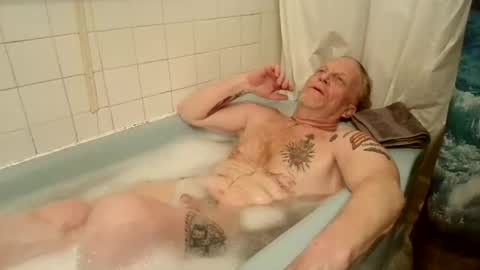 unwanted_boner online show from April 24, 9:01 am