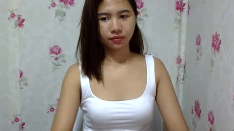 Snapshot of ur_akiradesu chatting on December 3, 1:43 pm akira online show from December 3, 1:43 pm