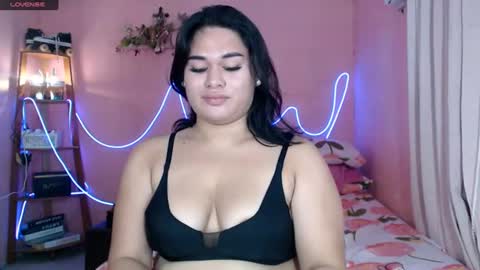 Snapshot of ur_baby_rebbecca chatting on July 26, 12:52 am SINGLE online show from July 26, 12:52 am