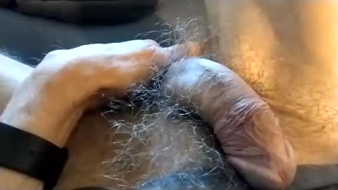 ur_beautyful_ online show from April 8, 8:47 am