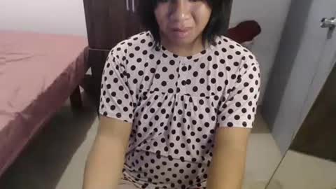 Vee online show from March 11, 2:01 pm