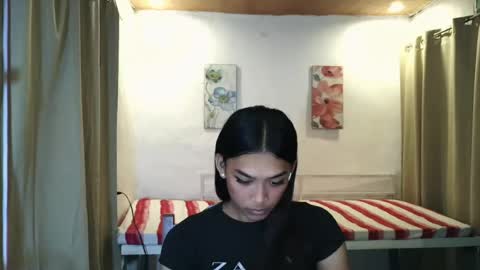 Snapshot of ur_dazzlingmorenaxx chatting on July 17, 1:51 pm ur_dazzlingmorenaxx online show from July 17, 1:51 pm