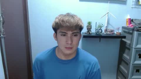 Ur jayqutee online show from March 5, 9:59 pm