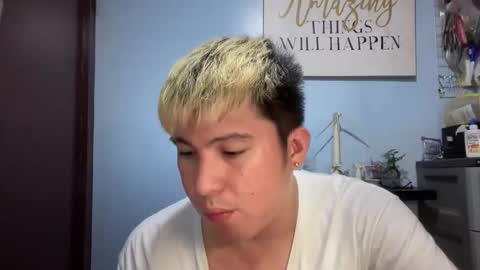 Snapshot of ur_jayqutee chatting on May 30, 12:13 pm Ur jayqutee online show from May 30, 12:13 pm