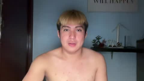 Snapshot of ur_jayqutee chatting on July 30, 7:24 pm Ur jayqutee online show from July 30, 7:24 pm