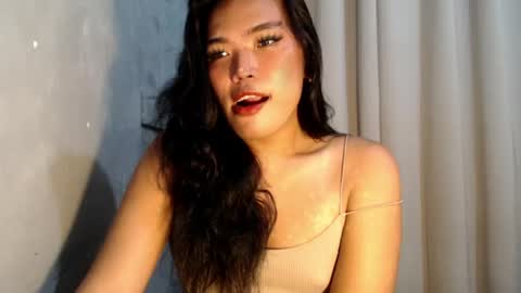 Snapshot of ur_krissyxxx chatting on July 5, 6:48 pm kriss online show from July 5, 6:48 pm