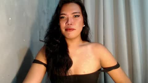 Snapshot of ur_krissyxxx chatting on July 26, 11:44 pm kriss online show from July 26, 11:44 pm
