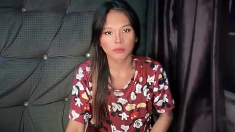 Snapshot of ur_new_obsession chatting on February 2, 12:26 pm ur_new_obsession online show from February 2, 12:26 pm