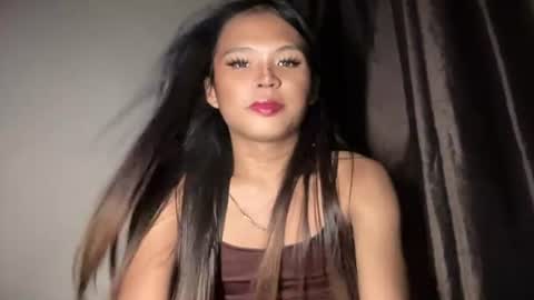 ur_new_obsession online show from June 8, 4:18 pm