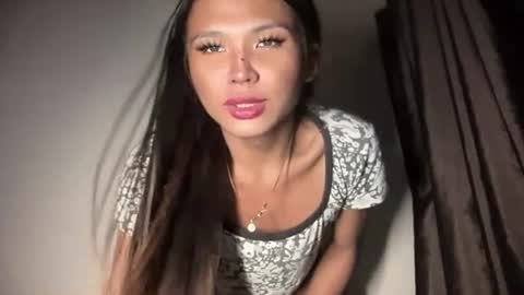 ur_new_obsession online show from June 29, 2:18 am