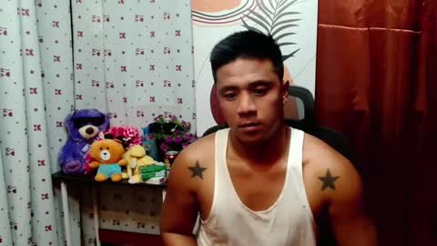 Snapshot of ur_pinoydave chatting on January 22, 5:59 am Dave online show from January 22, 5:59 am