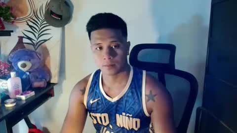 Snapshot of ur_pinoydave chatting on February 25, 10:36 am Dave online show from February 25, 10:36 am