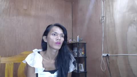 Snapshot of ur_prescious_xxx chatting on May 11, 4:04 pm Ur Lovely Pricious online show from May 11, 4:04 pm