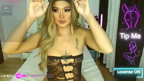 Snapshot of ur_sassygirl chatting on November 7, 2:00 am Kath online show from November 7, 2:00 am