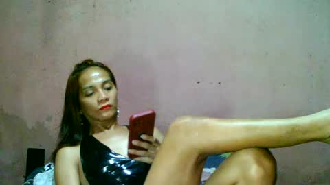 Snapshot of ur_sexybabe_ehra chatting on June 26, 1:32 am ur_sexybabe_ehra online show from June 26, 1:32 am