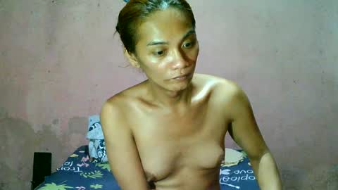 Snapshot of ur_sexybabe_ehra chatting on June 30, 7:53 am ur_sexybabe_ehra online show from June 30, 7:53 am