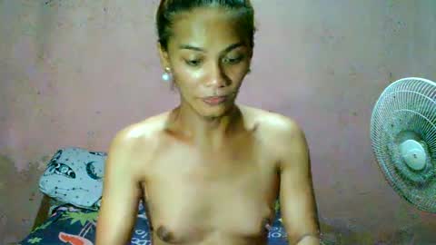 Snapshot of ur_sexybabe_ehra chatting on July 15, 5:34 am ur_sexybabe_ehra online show from July 15, 5:34 am