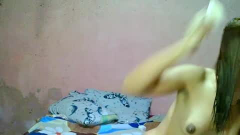 Snapshot of ur_sexybabe_ehra chatting on July 21, 12:29 pm ur_sexybabe_ehra online show from July 21, 12:29 pm