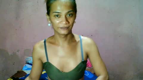 Snapshot of ur_sexybabe_ehra chatting on August 2, 10:41 pm ur_sexybabe_ehra online show from August 2, 10:41 pm