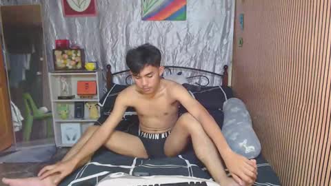 ur_shan21 online show from October 26, 10:10 am