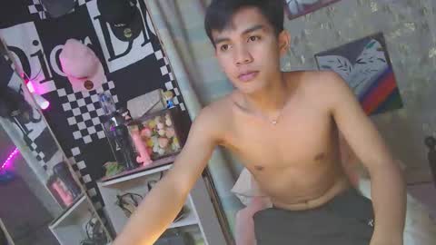 ur_shan21 online show from March 19, 3:49 pm
