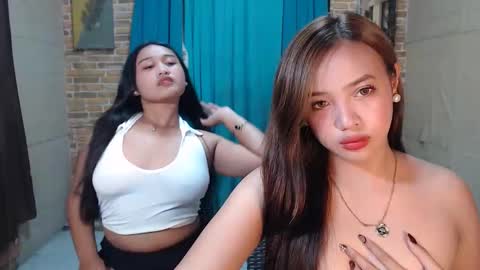 ur_truelyhot_dre online show from April 21, 9:26 am