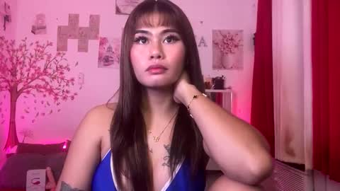 HelloIm  Girly online show from April 29, 12:16 am