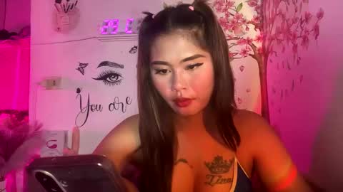 HelloIm  Girly online show from April 30, 8:57 pm