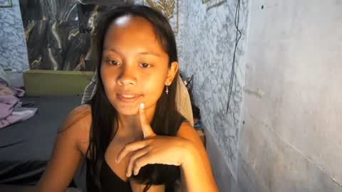 Snapshot of urasian_cherrymae chatting on July 1, 10:31 pm im yyour princess cherry online show from July 1, 10:31 pm