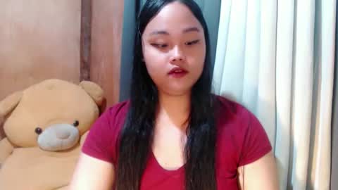 Snapshot of urasian_hotchix69 chatting on January 12, 8:25 pm Lycah online show from January 12, 8:25 pm