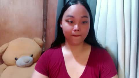 Snapshot of urasian_hotchix69 chatting on January 19, 5:22 am Lycah online show from January 19, 5:22 am