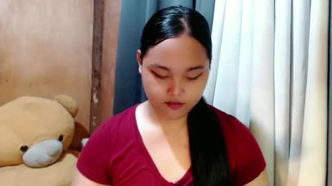 Snapshot of urasian_hotchix69 chatting on February 1, 1:59 am Lycah online show from February 1, 1:59 am